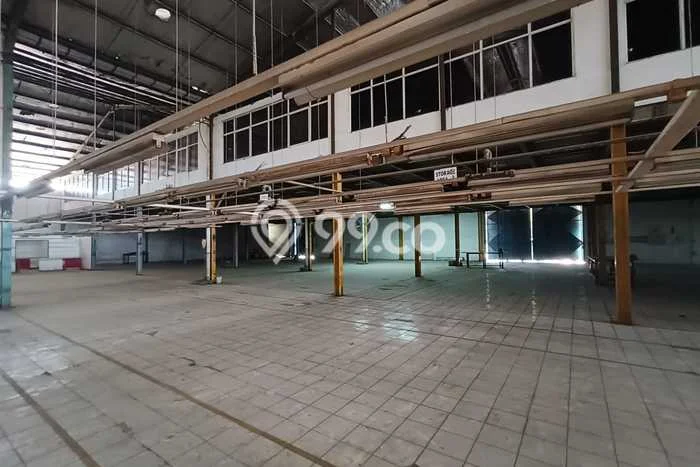 Gudang Disewa di Bekasi dengan LB 11000m2 Area Komersial Ramai Gudang Disewa di Bekasi dengan LB 11000m2 Area Komersial Ramai