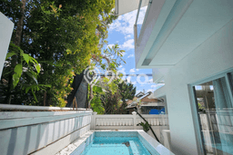 Vila Kawasan , Luas 0m2m², Area Strategis, Tersedia Vila Kawasan , Luas 0m2m², Area Strategis, Tersedia