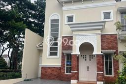 Jual Rumah Luas Megah Dengan View Cantik di Gading Serpong, Tangerang Jual Rumah Luas Megah Dengan View Cantik di Gading Serpong, Tangerang