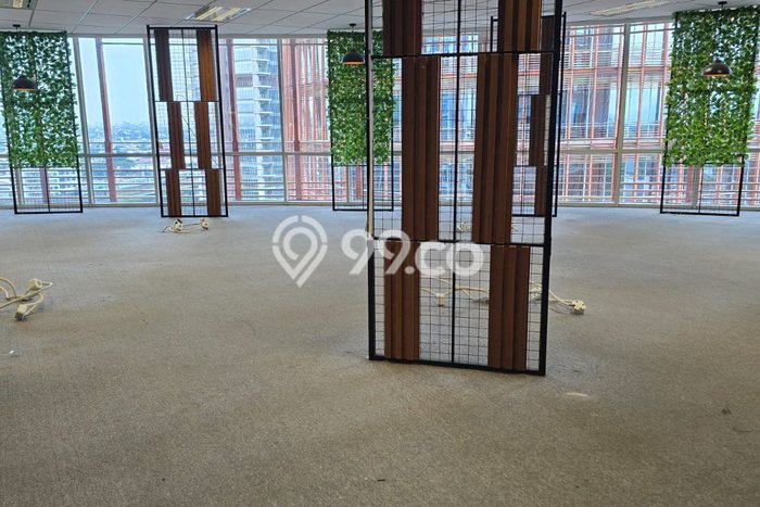 Kantor untuk Disewa di Pusat Jakarta Selatan Luas Bangunan 325m2 Kantor untuk Disewa di Pusat Jakarta Selatan Luas Bangunan 325m2