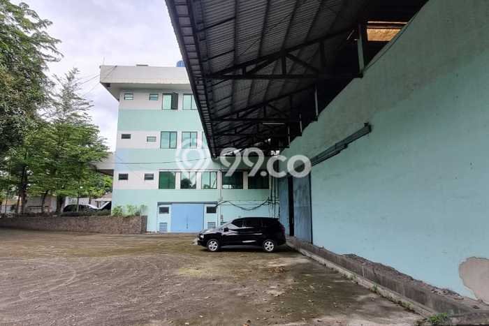 Unit Kantor Dijual di Ciracas Jakarta Timur Luas Bangunan 2500m2 Unit Kantor Dijual di Ciracas Jakarta Timur Luas Bangunan 2500m2