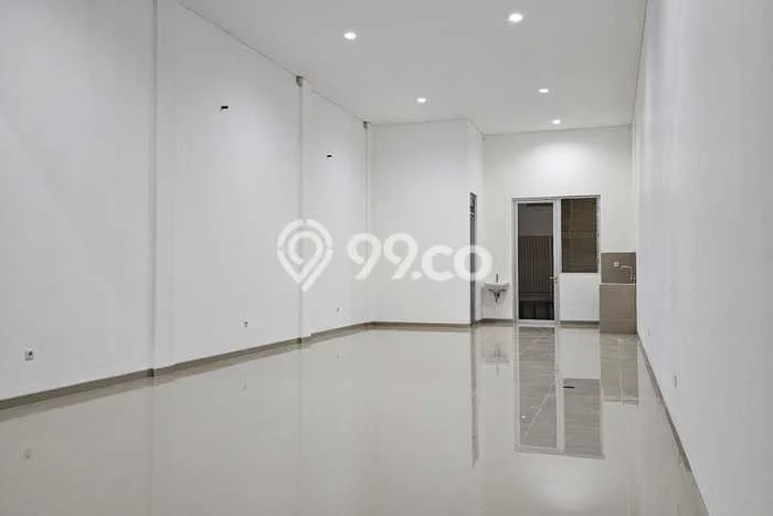 Unit Komersial Disewakan di Semarang Area Strategis Harga Kompetitif Unit Komersial Disewakan di Semarang Area Strategis Harga Kompetitif