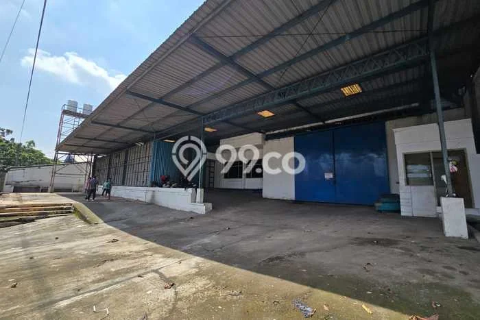 Unit Gudang disewakan di Ngaliyan Semarang dengan LT 2339m2 / LB 2308m2 Unit Gudang disewakan di Ngaliyan Semarang dengan LT 2339m2 / LB 2308m2