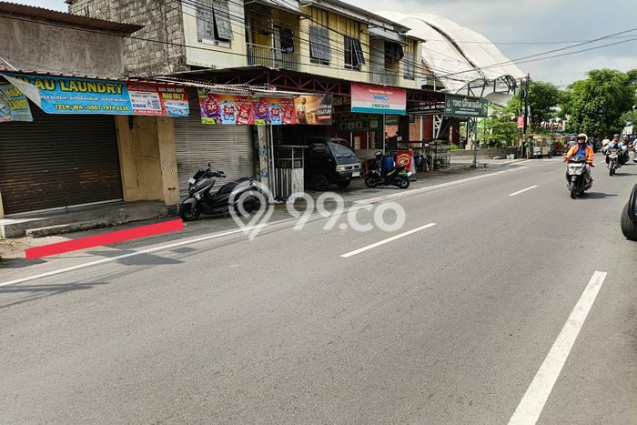 Unit Ruko Paling Strategis di Ngaglik Sleman dengan LB 32m2 Unit Ruko Paling Strategis di Ngaglik Sleman dengan LB 32m2