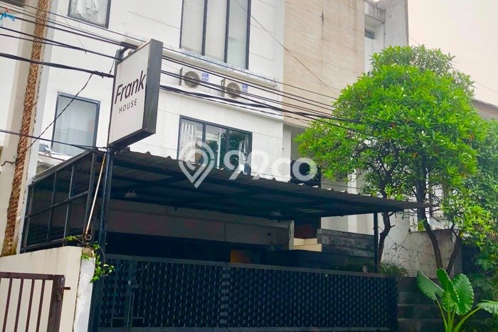 Dijual Hotel Strategis di , Luas 308m2m², Mainroad, Kawasan Komersial Dijual Hotel Strategis di , Luas 308m2m², Mainroad, Kawasan Komersial