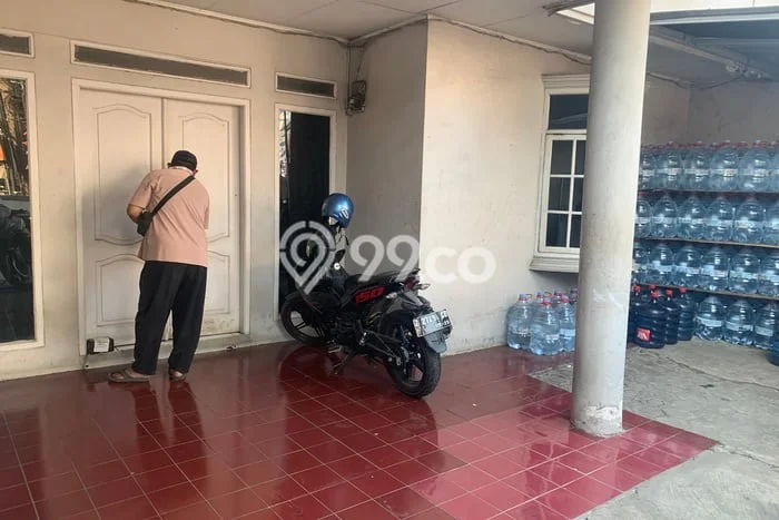 Unit Kost Dijual di Bandung Spesifikasi 17 Kamar Tidur dan Area Ramai Unit Kost Dijual di Bandung Spesifikasi 17 Kamar Tidur dan Area Ramai