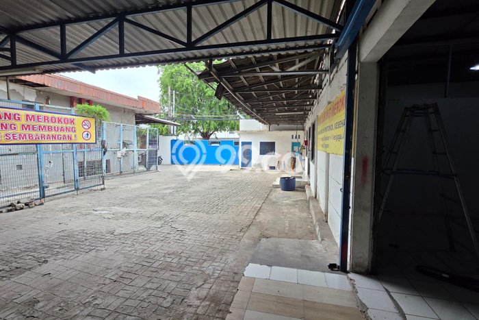 Unit Gudang Disewakan di Duri Kosambi di Area Ramai & Strategis Unit Gudang Disewakan di Duri Kosambi di Area Ramai & Strategis
