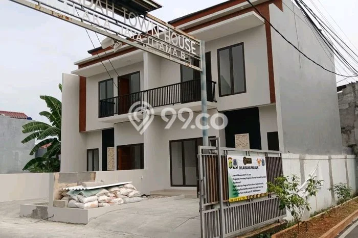 Dijual Hunian Rumah Nyaman 2 KT di Rorotan, Jakarta Utara Dijual Hunian Rumah Nyaman 2 KT di Rorotan, Jakarta Utara