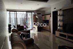 Dijual Hunian Rumah Terawat 4 Kamar di Muara, Bandung Dijual Hunian Rumah Terawat 4 Kamar di Muara, Bandung