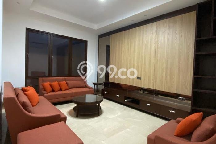 PROPERTI PILIHAN! Rumah Asri area Geger Kalong, Luas 264m² Bangunan 393m² PROPERTI PILIHAN! Rumah Asri area Geger Kalong, Luas 264m² Bangunan 393m²