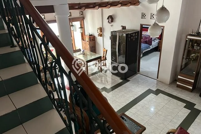 DIJUAL CEPAT! Rumah Asri area Antapani, Bandung, LT 308m² LB 150m² BISA KPR! DIJUAL CEPAT! Rumah Asri area Antapani, Bandung, LT 308m² LB 150m² BISA KPR!