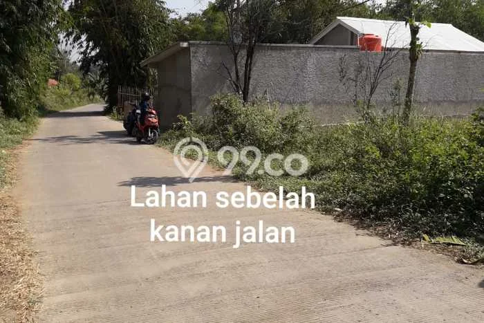 Lahan Kosong Dijual di Bandung dengan Area 2100m2 Lahan Kosong Dijual di Bandung dengan Area 2100m2
