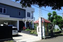 Dijual Rumah Luas Megah Dengan View Eksklusif di Geger Kalong, Bandung Dijual Rumah Luas Megah Dengan View Eksklusif di Geger Kalong, Bandung