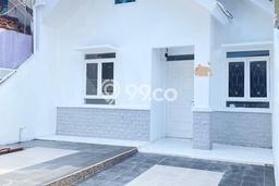 For Sale Rumah 4 Kamar Lokasi Ideal Nyaman dan Strategis di Antapani For Sale Rumah 4 Kamar Lokasi Ideal Nyaman dan Strategis di Antapani