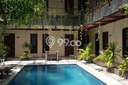 Rumah Mewah LB 800m2 Siap Pakai Desain Elegan di Legian, Badung Rumah Mewah LB 800m2 Siap Pakai Desain Elegan di Legian, Badung