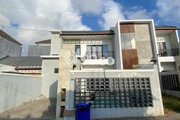 Rumah Luas Asri 2 KT Siap Pakai di Ungasan Badung Rumah Luas Asri 2 KT Siap Pakai di Ungasan Badung
