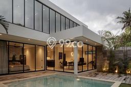 Miliki segera Vila Kawasan , Luas 274m2m², Akses ke transportasi Miliki segera Vila Kawasan , Luas 274m2m², Akses ke transportasi