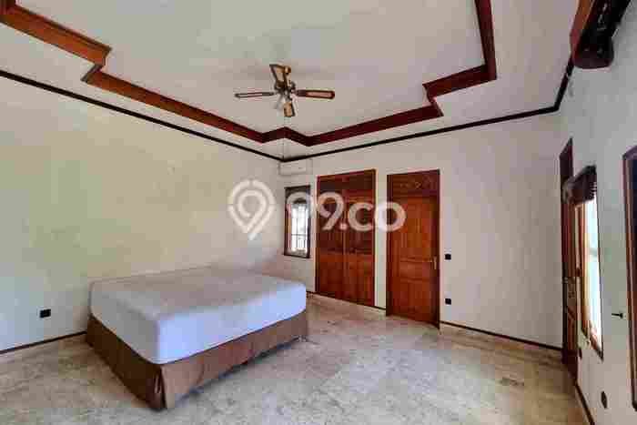 Peluang Investasi! Vila di Kediri, Dimensi 4400m2m², ROI Tinggi untuk investasi Peluang Investasi! Vila di Kediri, Dimensi 4400m2m², ROI Tinggi untuk investasi