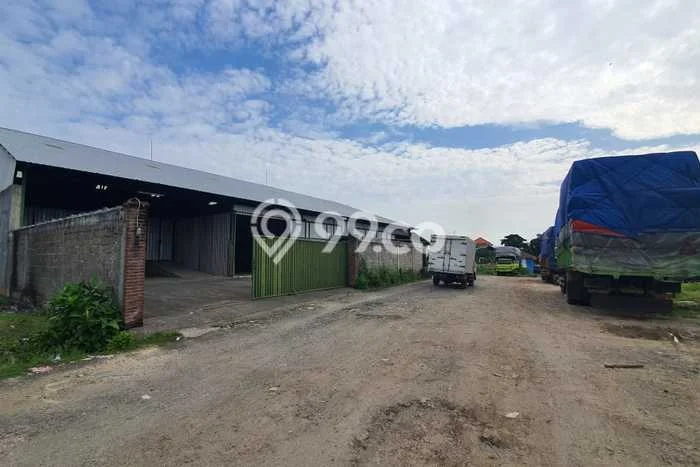 Disewakan Gudang di Pusat Kota Denpasar Ramai Strategis Disewakan Gudang di Pusat Kota Denpasar Ramai Strategis