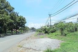Kavling Tanah untuk Disewa di Pering Lahan Luas 10000m2 Kavling Tanah untuk Disewa di Pering Lahan Luas 10000m2