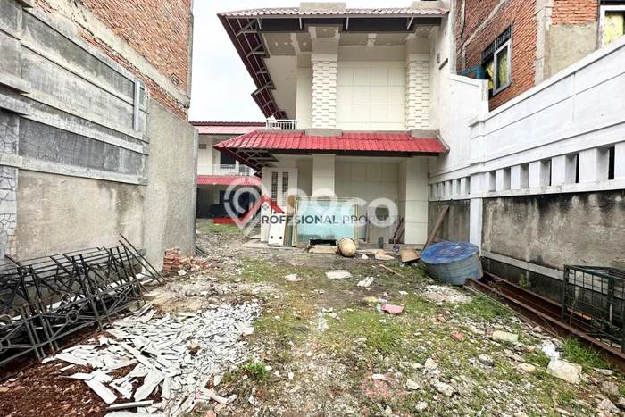 Kost Dijual di Lebak Bulus dengan 10 KT dan Luas 800m2 Kost Dijual di Lebak Bulus dengan 10 KT dan Luas 800m2