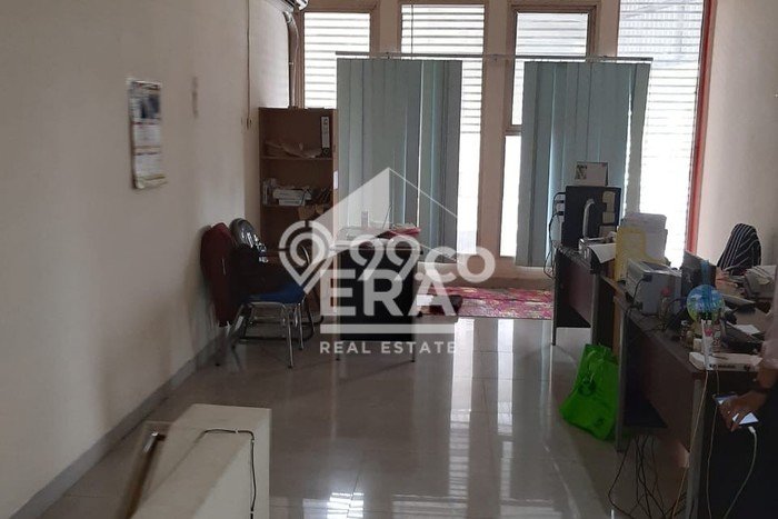 INVESTASI CERDAS! Ruko Kawasan Pedurungan, Luas 80m², Area Bisnis INVESTASI CERDAS! Ruko Kawasan Pedurungan, Luas 80m², Area Bisnis