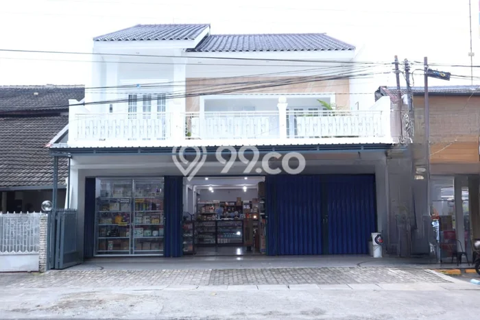 Unit Ruko Dijual di Banyumanik Semarang 400m2 Unit Ruko Dijual di Banyumanik Semarang 400m2