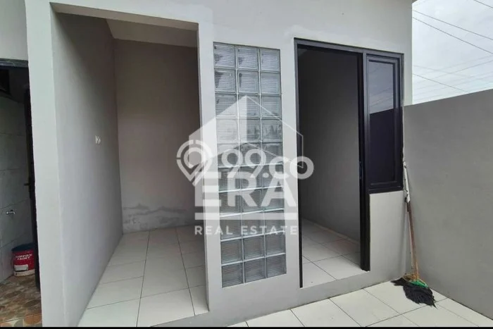 Gudang bagus disewakan di Mijen Semarang dengan LB 320m2 harga sewa terbaik Gudang bagus disewakan di Mijen Semarang dengan LB 320m2 harga sewa terbaik