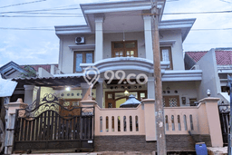 Rumah Mewah Dijual LT 196m2 di Ngaliyan, Semarang Rumah Mewah Dijual LT 196m2 di Ngaliyan, Semarang