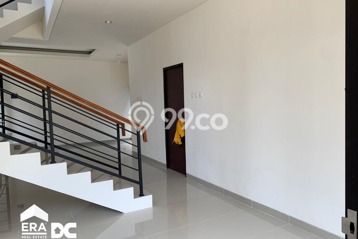 Rumah Modern 3 KT di BSB City Semarang Full Furnished Rumah Modern 3 KT di BSB City Semarang Full Furnished