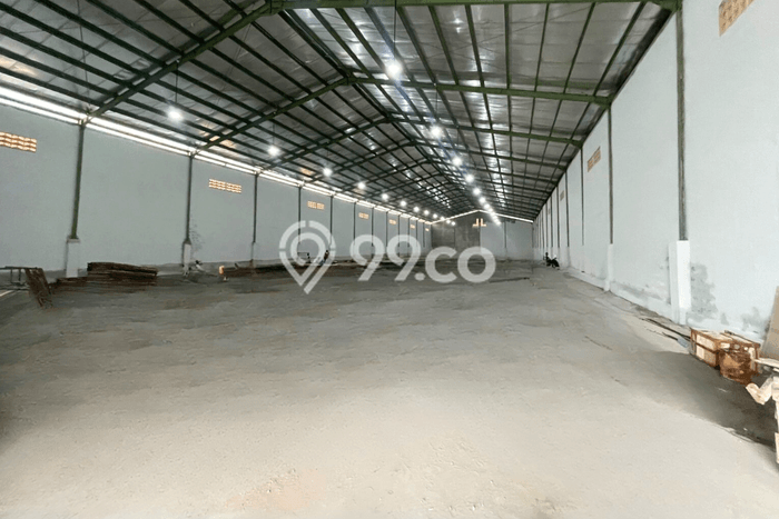 Gudang Usaha Dijual di Ngaliyan Semarang LT 2400m2 & LB 2100m2 Gudang Usaha Dijual di Ngaliyan Semarang LT 2400m2 & LB 2100m2