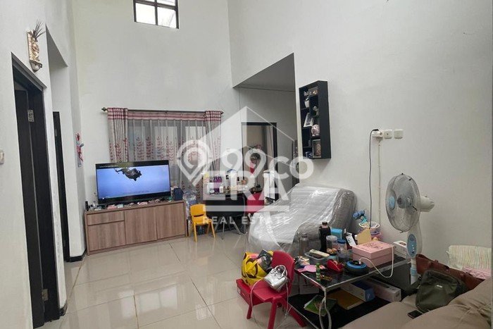 Rumah Bagus di Tembalang, Semarang, Luas 96m² Bangunan 64m² DIJUAL CEPAT! Rumah Bagus di Tembalang, Semarang, Luas 96m² Bangunan 64m² DIJUAL CEPAT!