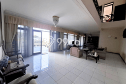 Hunian Mewah Dijual LT 368m2 di Gajah Mungkur, Semarang Hunian Mewah Dijual LT 368m2 di Gajah Mungkur, Semarang