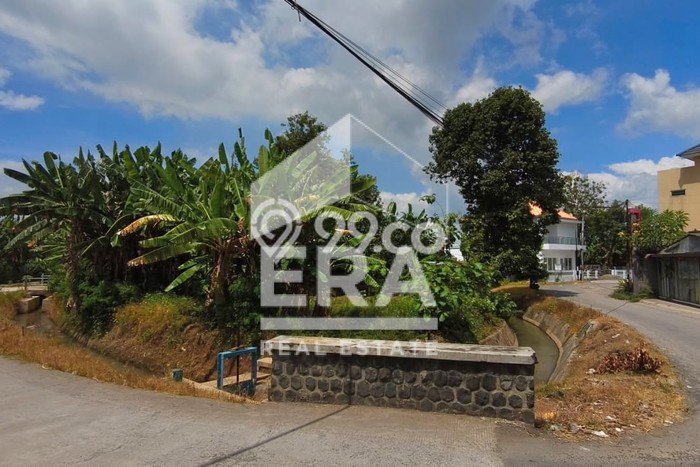 Lahan Dijual Lokasi Strategis di Pati dengan Luas 798m2 Lahan Dijual Lokasi Strategis di Pati dengan Luas 798m2