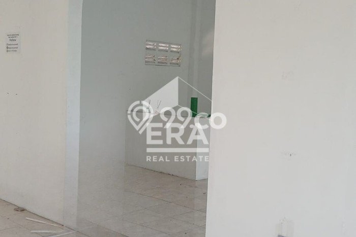 Ruko Komersial Disewakan di Purwodadi Grobogan Luas 100m2 Ruko Komersial Disewakan di Purwodadi Grobogan Luas 100m2