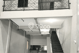 Jual Rumah Bagus Siap Huni LB 660m2 di Semarang Utara, Semarang Jual Rumah Bagus Siap Huni LB 660m2 di Semarang Utara, Semarang