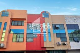 LOKASI BISNIS! Ruko For Rent Kawasan Semarang Timur, Luas 243m², Jalan Utama LOKASI BISNIS! Ruko For Rent Kawasan Semarang Timur, Luas 243m², Jalan Utama