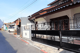 Rumah 5 KT 2 KM di Kawasan Candisari, Semarang Rumah 5 KT 2 KM di Kawasan Candisari, Semarang