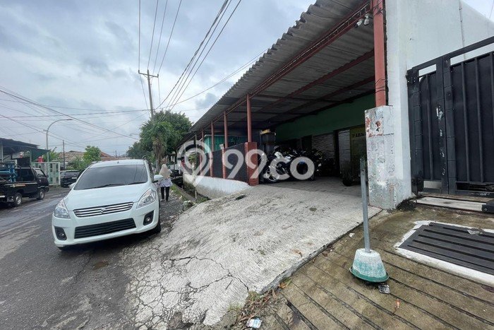 Lokasi Strategis! Dijual Komersial Bisnis di Semarang Barat, Semarang Kondisi Baik Lokasi Strategis! Dijual Komersial Bisnis di Semarang Barat, Semarang Kondisi Baik