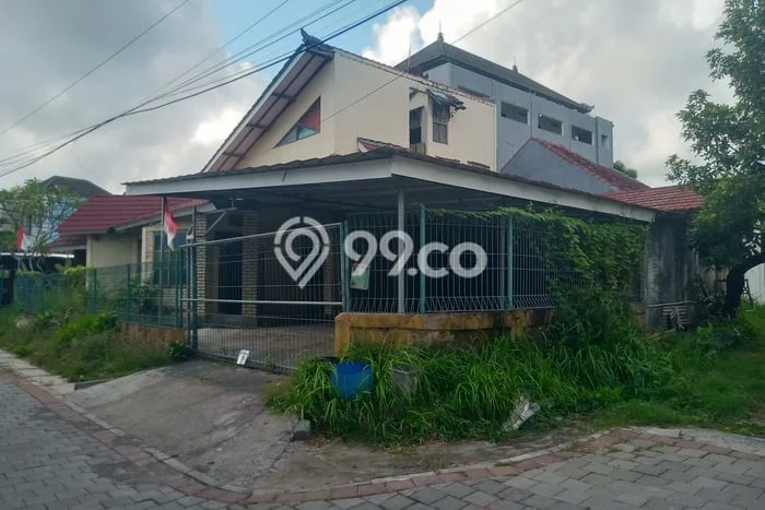 Rumah di , 4 KT, Akses Mudah Fasilitas Umum, Luas 380m2m² LB 300m2m² Rumah di , 4 KT, Akses Mudah Fasilitas Umum, Luas 380m2m² LB 300m2m²