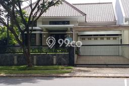 Jual Rumah Mewah Megah Dengan View Cantik di Kota Baru Parahyangan, Bandung Jual Rumah Mewah Megah Dengan View Cantik di Kota Baru Parahyangan, Bandung