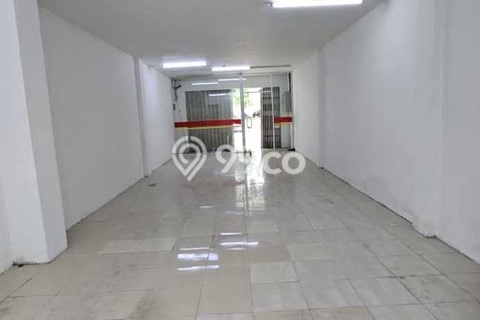 Ruko Dijual di Prime Area Tangerang Selatan Luas 185m2 Ruko Dijual di Prime Area Tangerang Selatan Luas 185m2