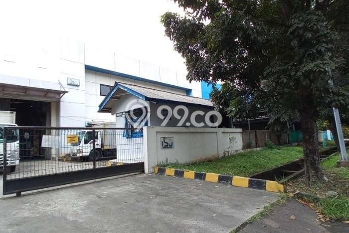 Gudang Bagus Dijual LB 1495m2 Lokasi Strategis Bekasi Area Cocok untuk Bisnis Gudang Bagus Dijual LB 1495m2 Lokasi Strategis Bekasi Area Cocok untuk Bisnis