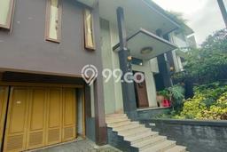 Rumah Luxury Modern Tanpa Renovasi di Setra Duta Bandung Rumah Luxury Modern Tanpa Renovasi di Setra Duta Bandung