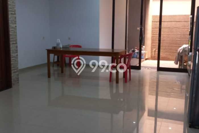 Jual Rumah Bagus Siap Huni LB 200m2 di Astanaanyar, Bandung Jual Rumah Bagus Siap Huni LB 200m2 di Astanaanyar, Bandung