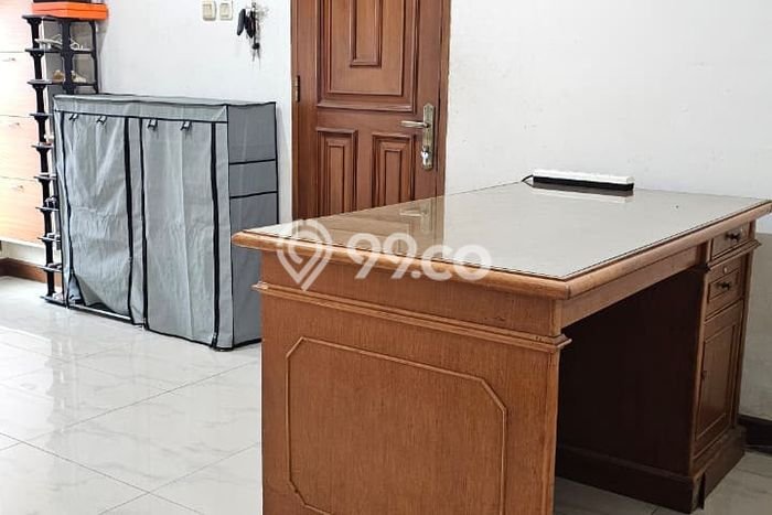 Rumah Modern 4 KT di Taman Holis Indah Bandung Semi Furnished Rumah Modern 4 KT di Taman Holis Indah Bandung Semi Furnished