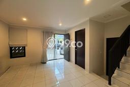 Rumah di Summarecon Bandung, 2 KM, Lingkungan Strategis, LT 105m2m² Bangunan 90m2m² Rumah di Summarecon Bandung, 2 KM, Lingkungan Strategis, LT 105m2m² Bangunan 90m2m²