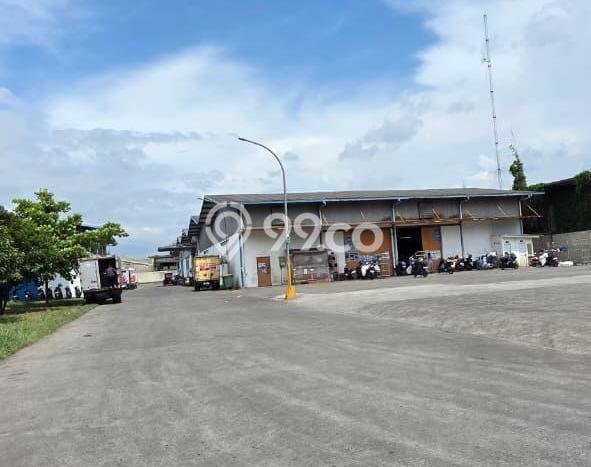 Disewakan Gudang di Kawasan Ramai Leuwi Gajah Luas 720m2 Disewakan Gudang di Kawasan Ramai Leuwi Gajah Luas 720m2