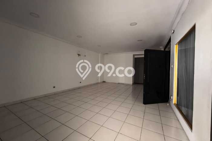 Ruko Dijual di Prime Area Jakarta Utara Luas 217m2 Ruko Dijual di Prime Area Jakarta Utara Luas 217m2