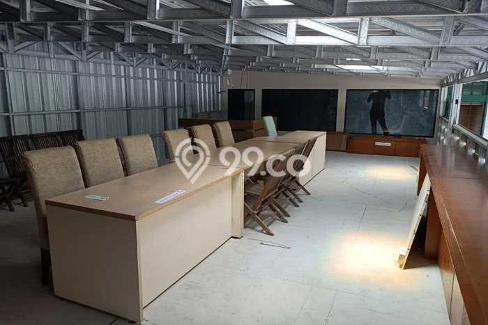 Gudang Area Premium di Bintaro, Luas 500m², Disewakan Gudang Area Premium di Bintaro, Luas 500m², Disewakan